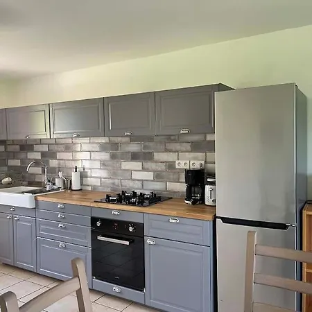 Maison Vue Superbe, 1-6 Pers, Teilhet, Auvergne
