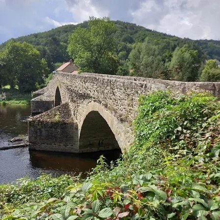Maison Vue Superbe, 1-6 Pers, Teilhet, Auvergne